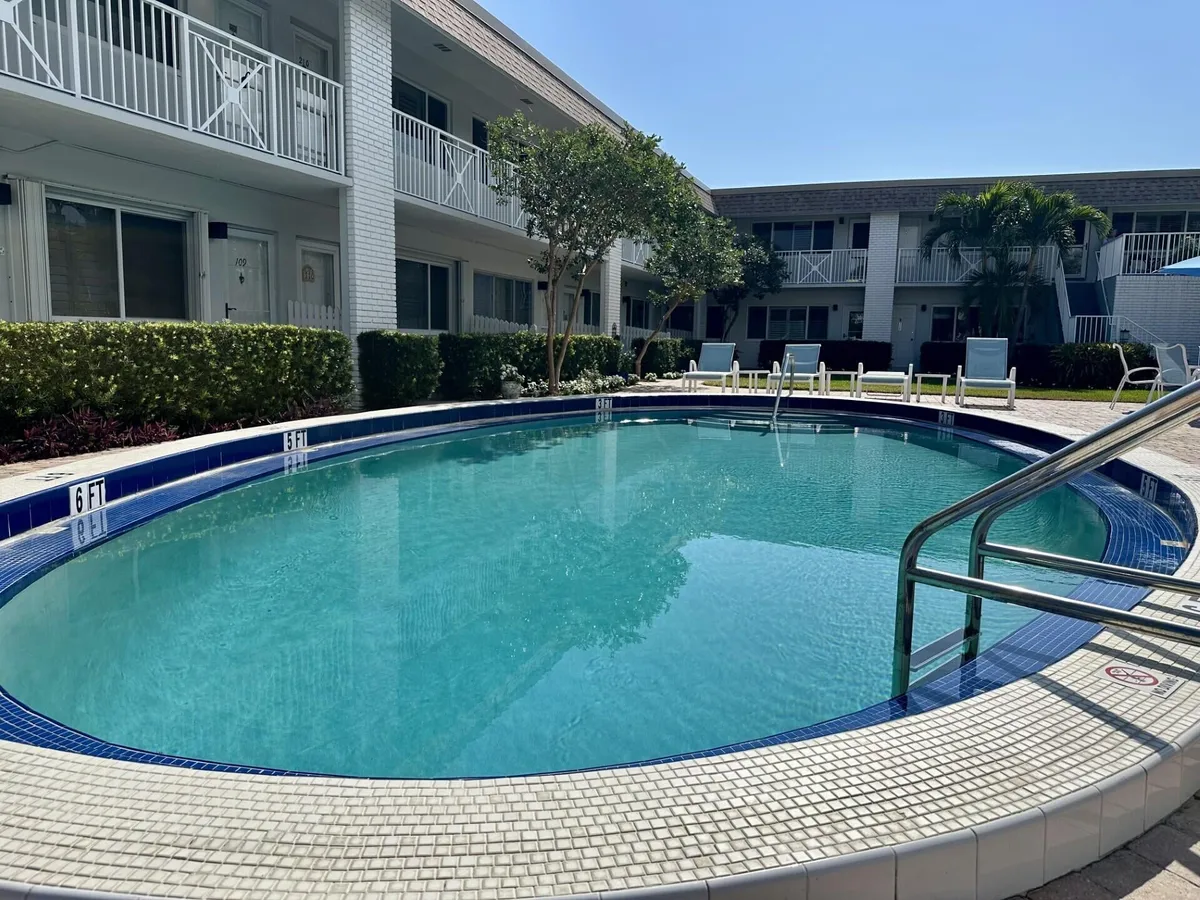 Palm Trail Delray Beach Unit 102 photo 16