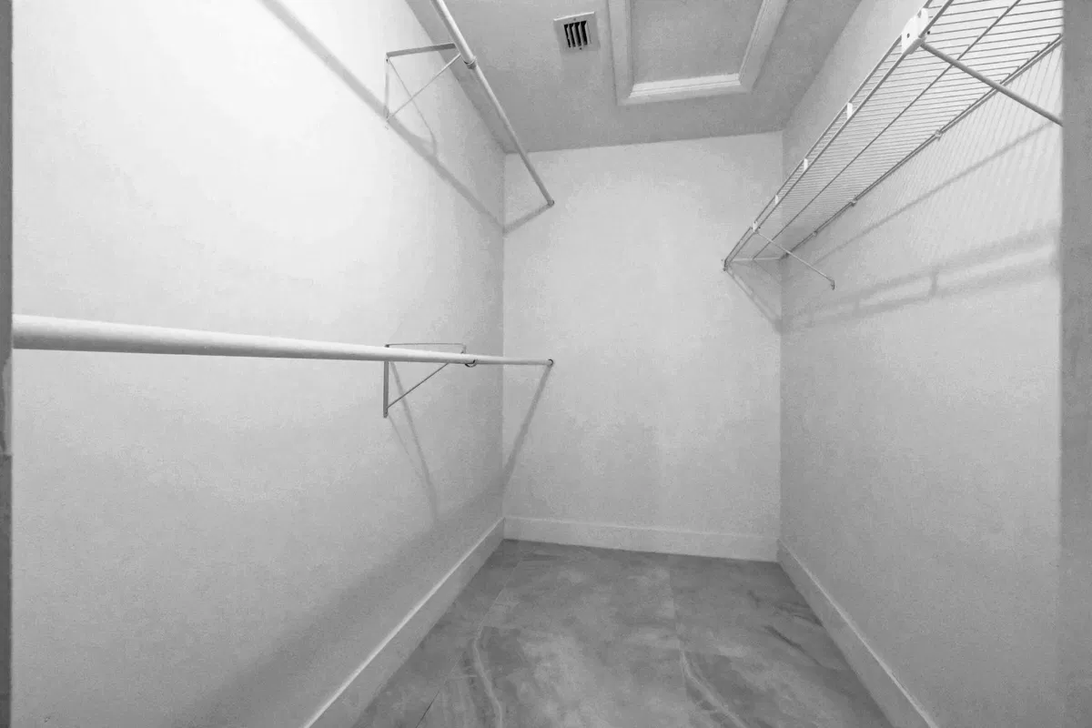 Residence photo 19