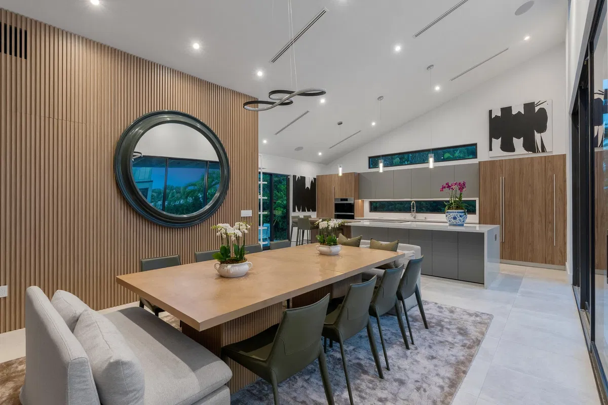 SoSo West Palm Beach Residence photo 7