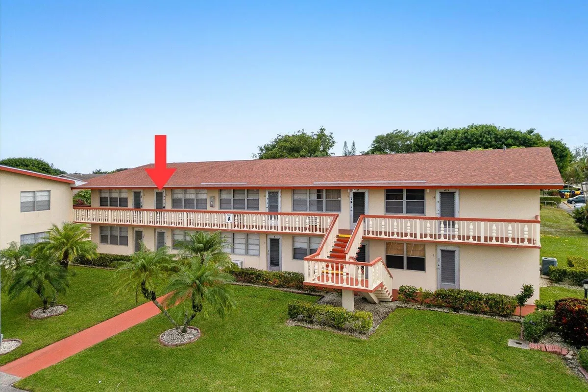 Residence photo 16