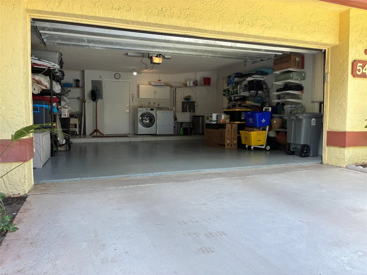 Unit 3 photo 64