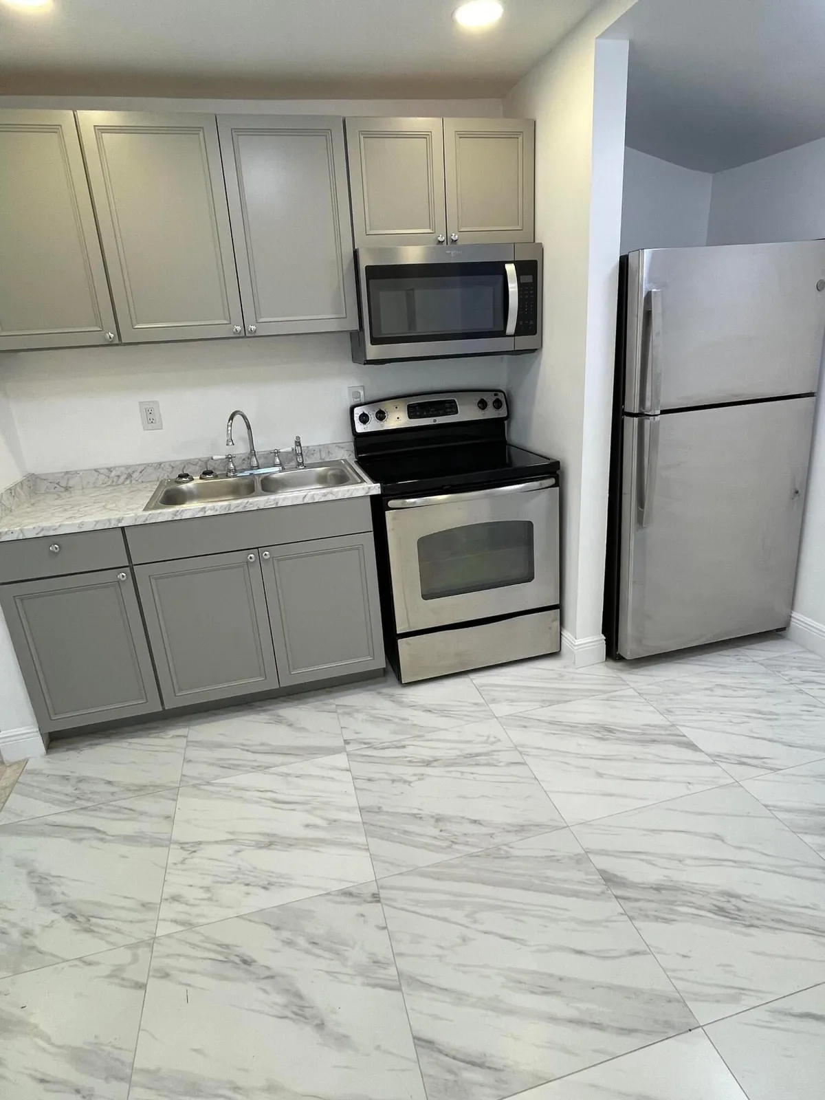  Residence photo 34
