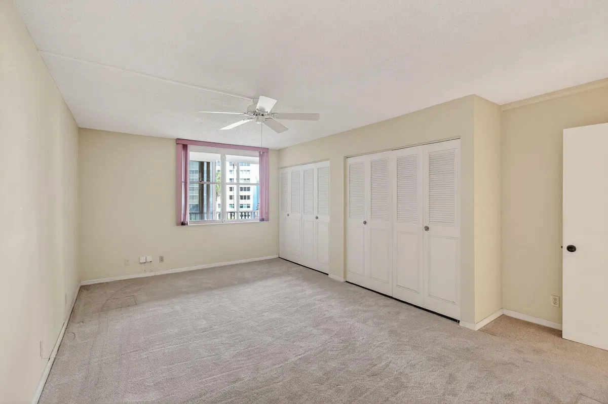 Unit 320-c photo 22