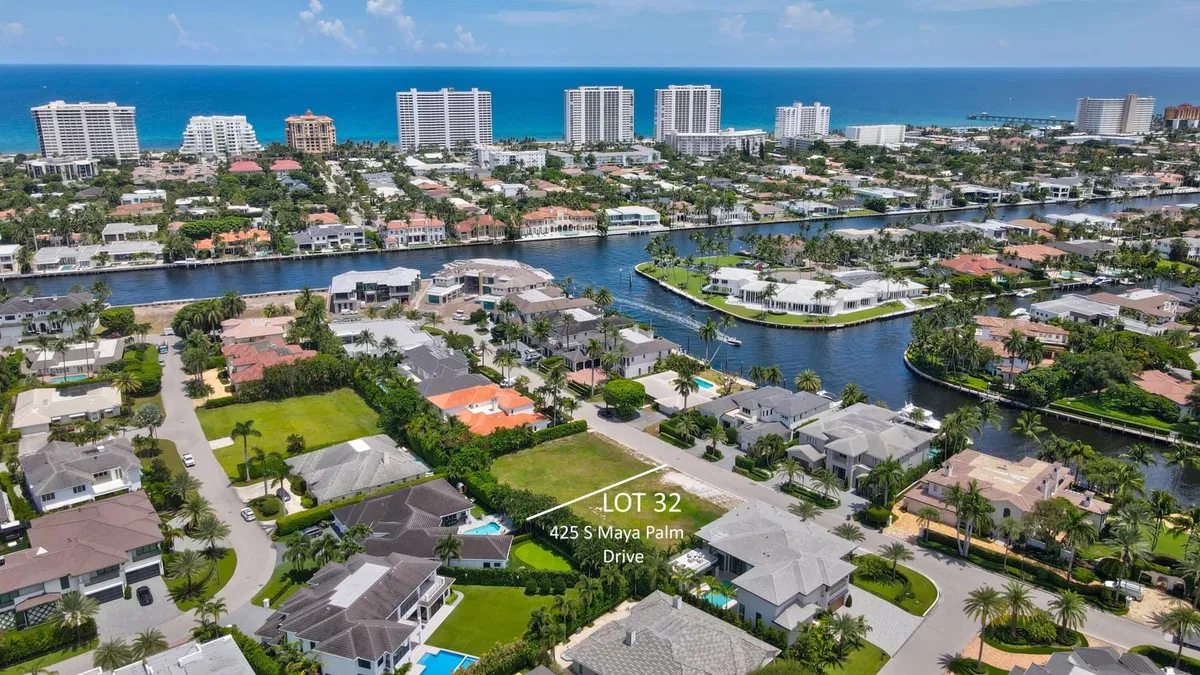 Royal Palm Yacht and Country Club Residence photo 7