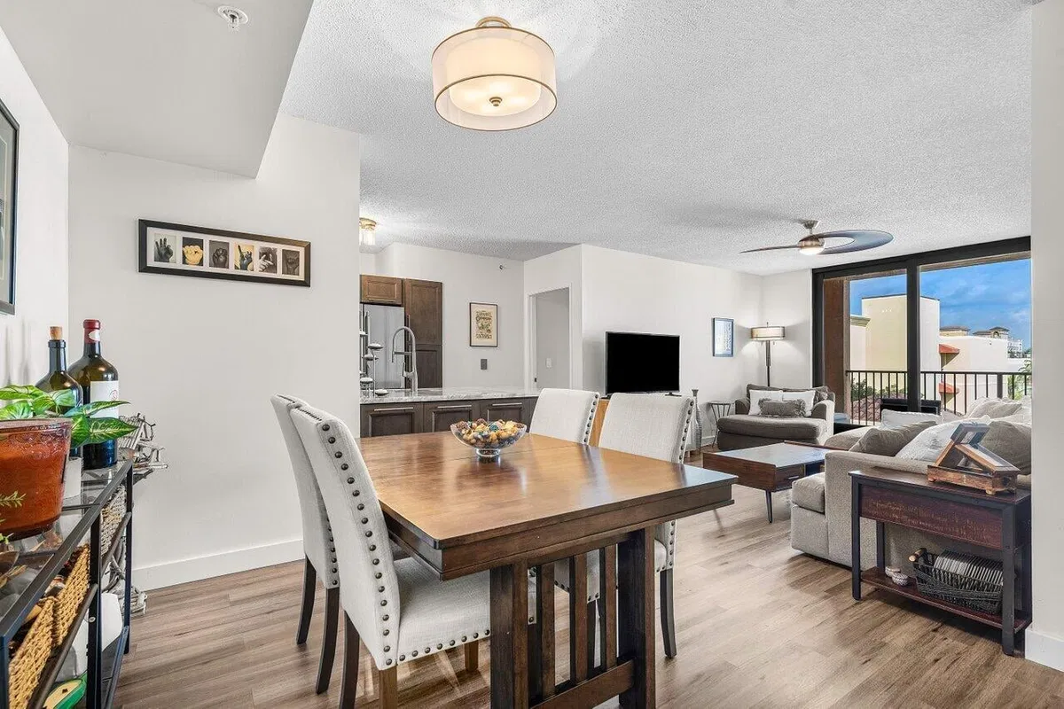 The Tower Condominium at Cityplace Unit 410 photo 4