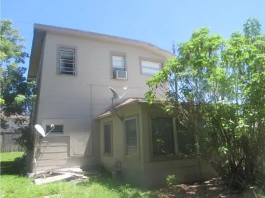Residence photo 4