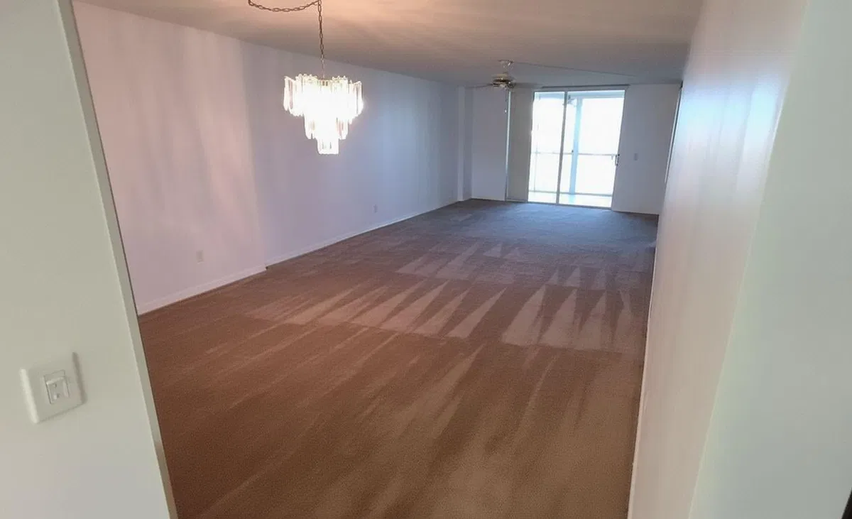 Unit 413 photo 4