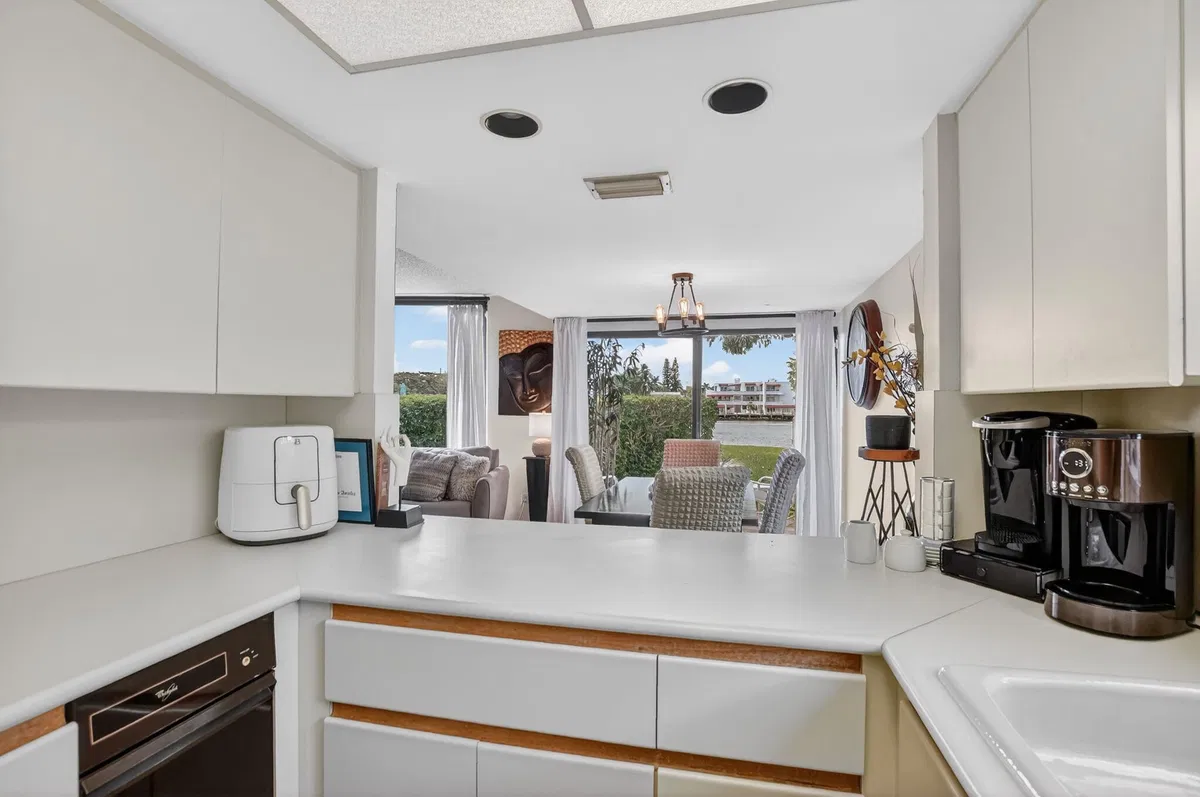 Palm Trail Delray Beach Unit L photo 16
