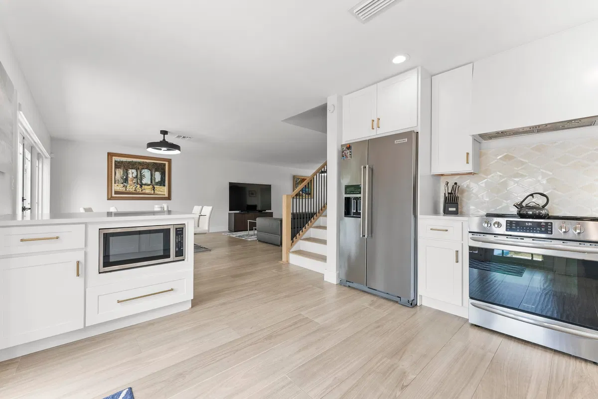 Palm Trail Delray Beach Residence photo 13