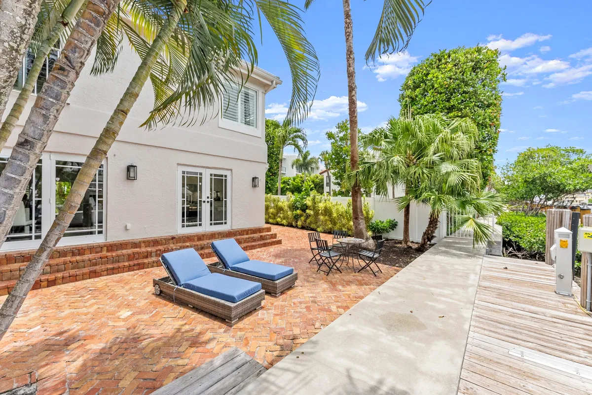 Palm Trail Delray Beach Residence photo 34