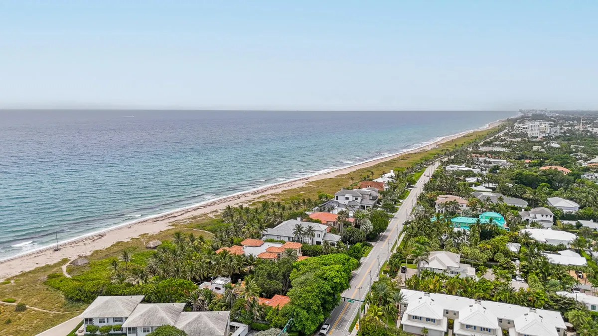 Palm Trail Delray Beach Residence photo 43
