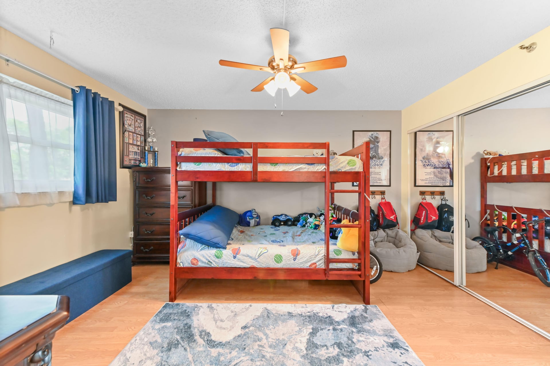 Unit 207 photo 28