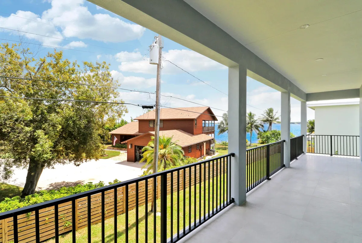 Residence photo 34