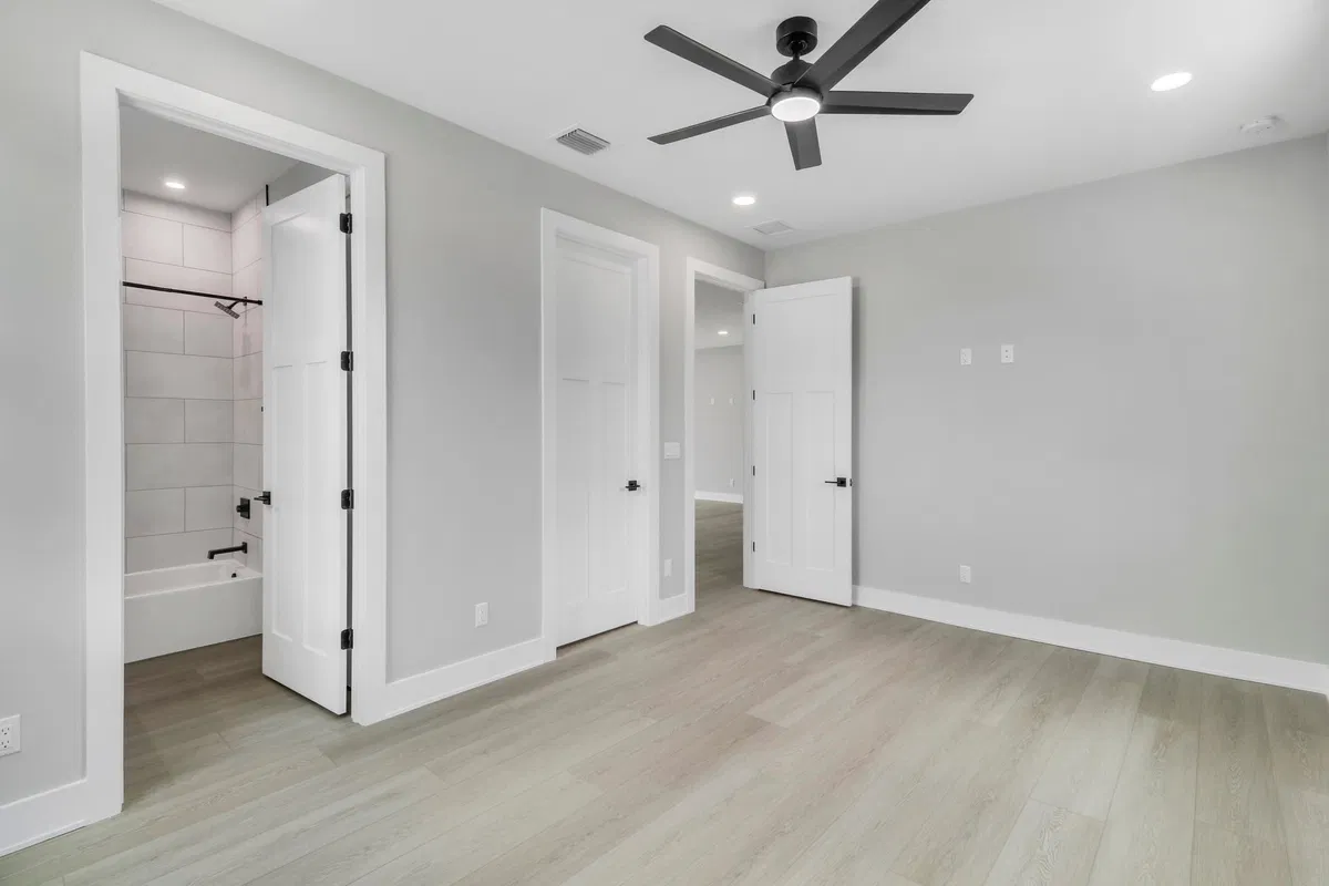 Residence photo 37