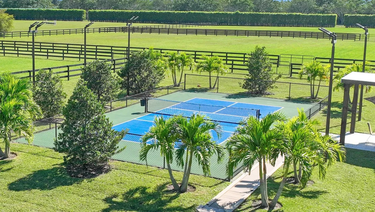 Palm Beach Point Residence photo 34