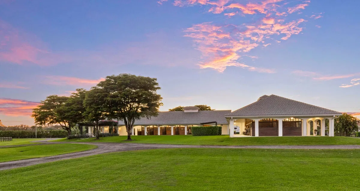 Palm Beach Point Residence photo 40