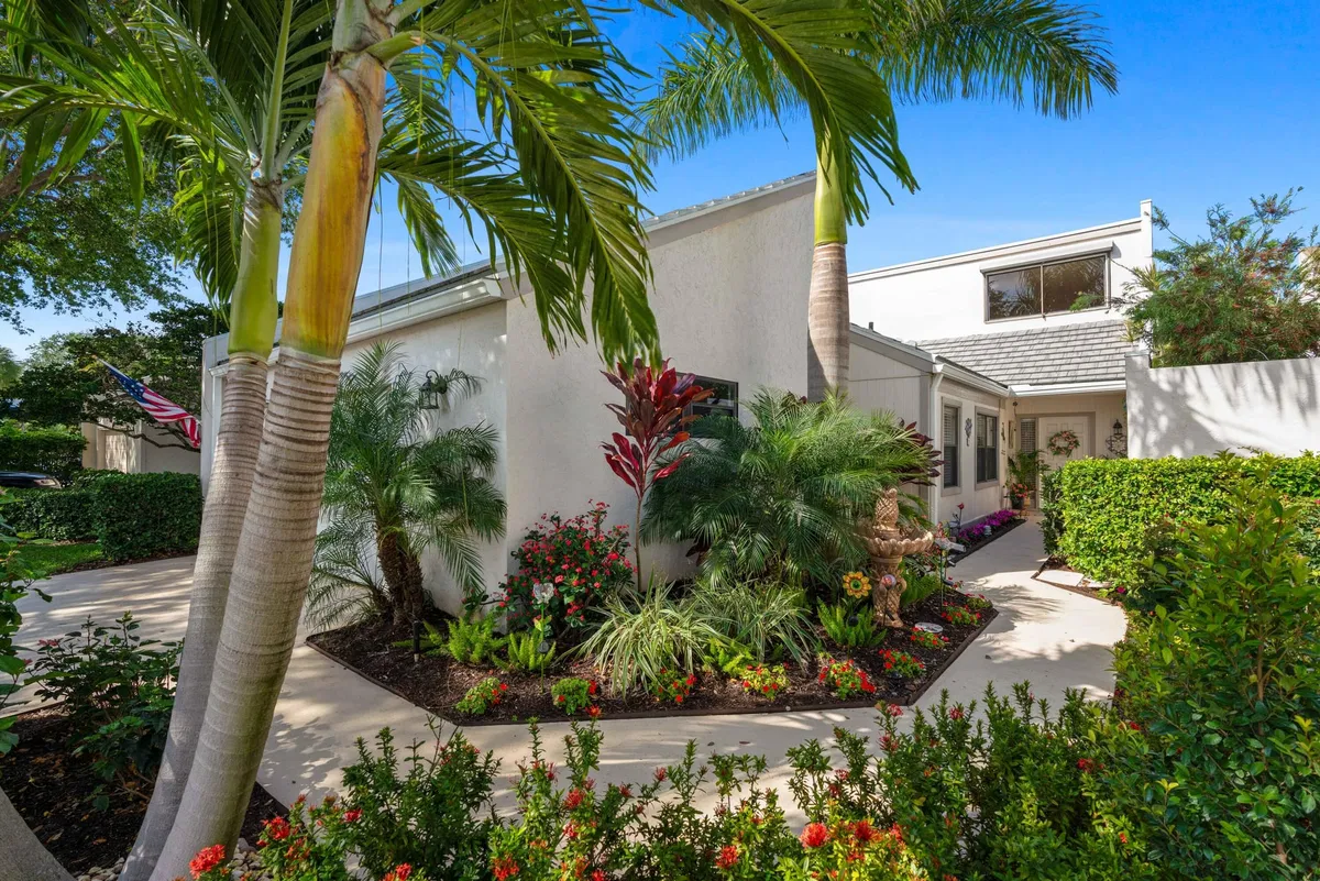 Jonathan's Landing Jupiter FL Residence