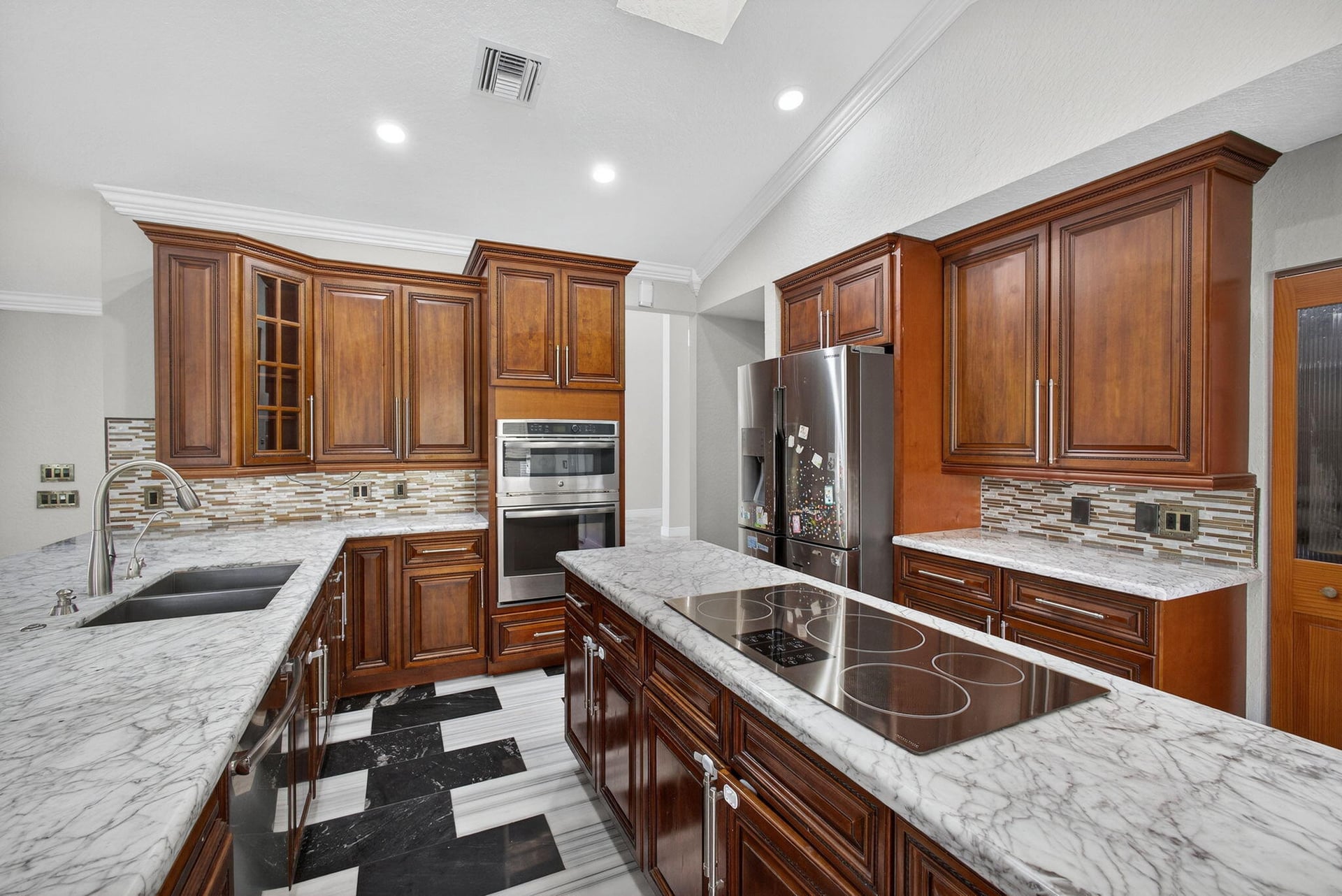 Residence photo 28