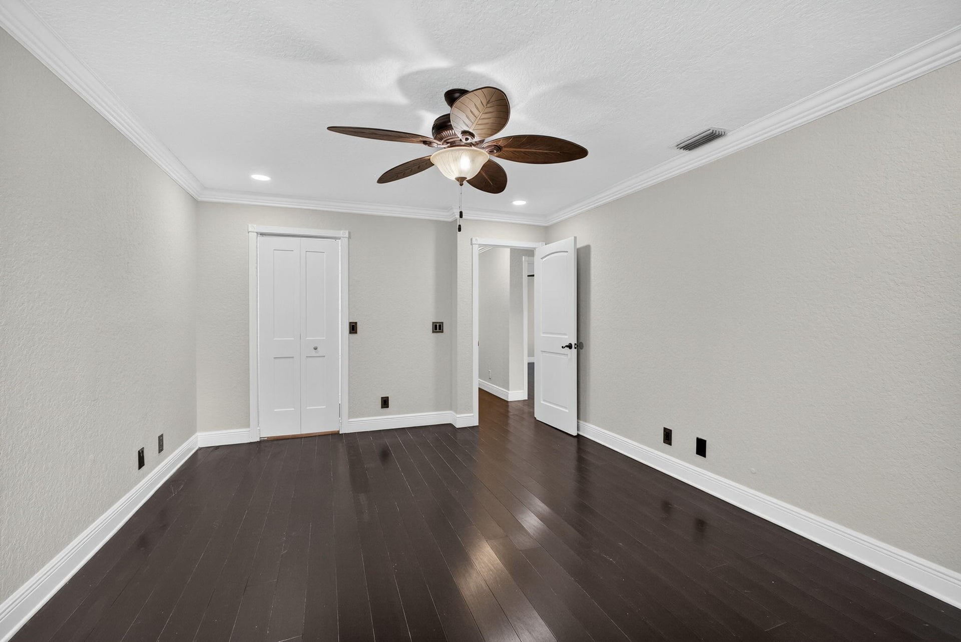 Residence photo 37