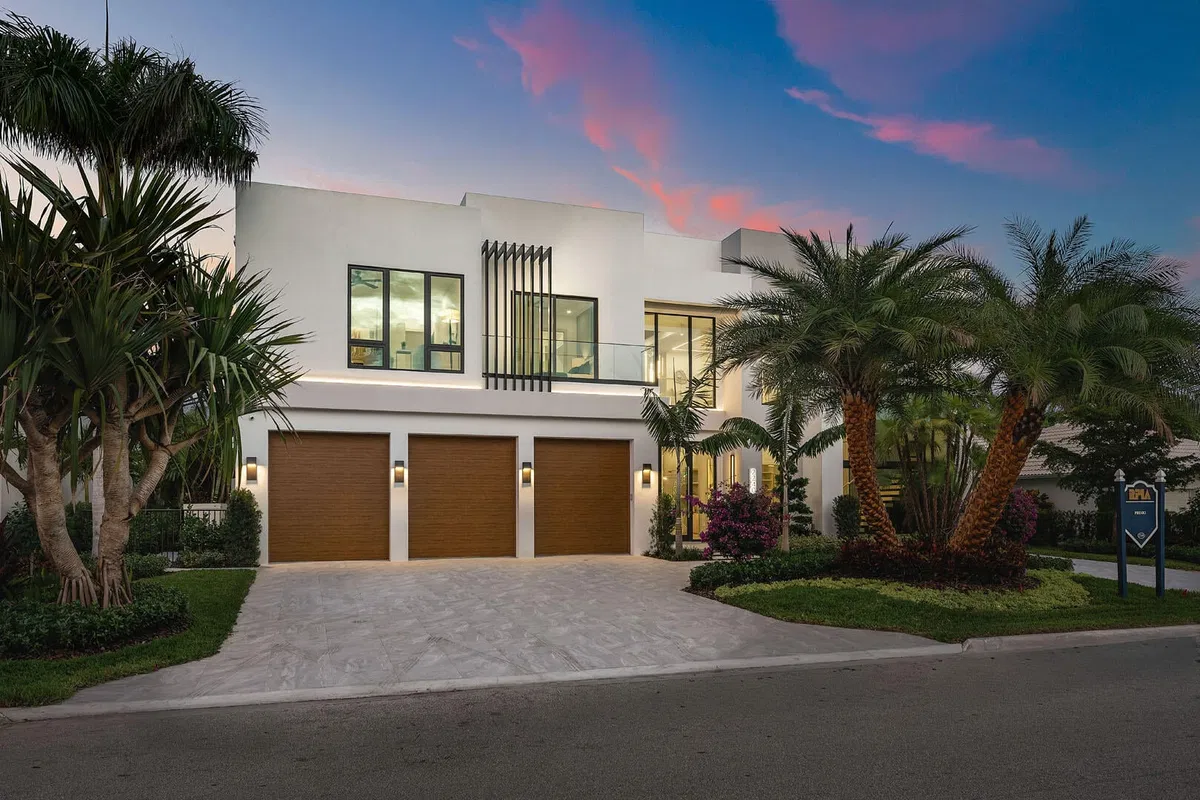 Royal Palm Yacht and Country Club Residence photo 73