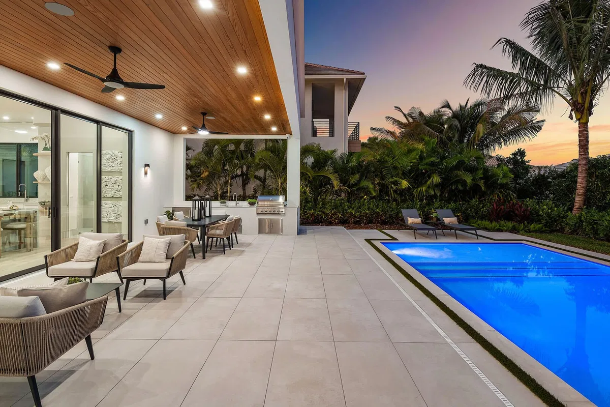 Royal Palm Yacht and Country Club Residence photo 76