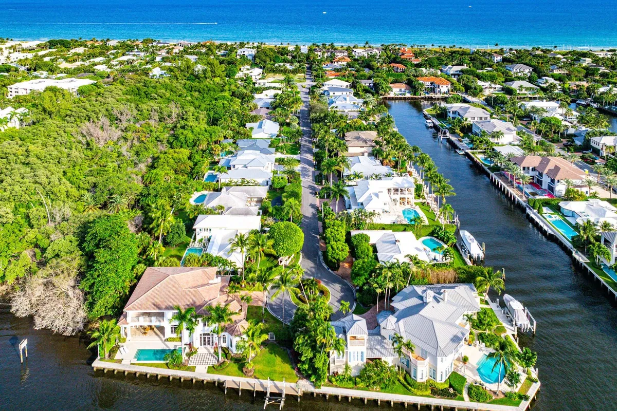 Palm Trail Delray Beach Residence photo 82