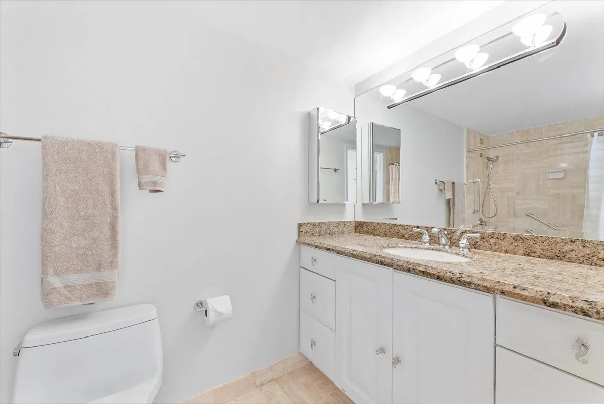 2860 S Ocean Palm Beach Unit 601 photo 13