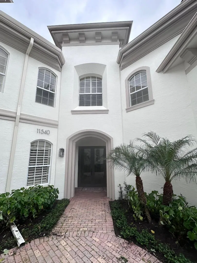 Mirasol Country Club Residence