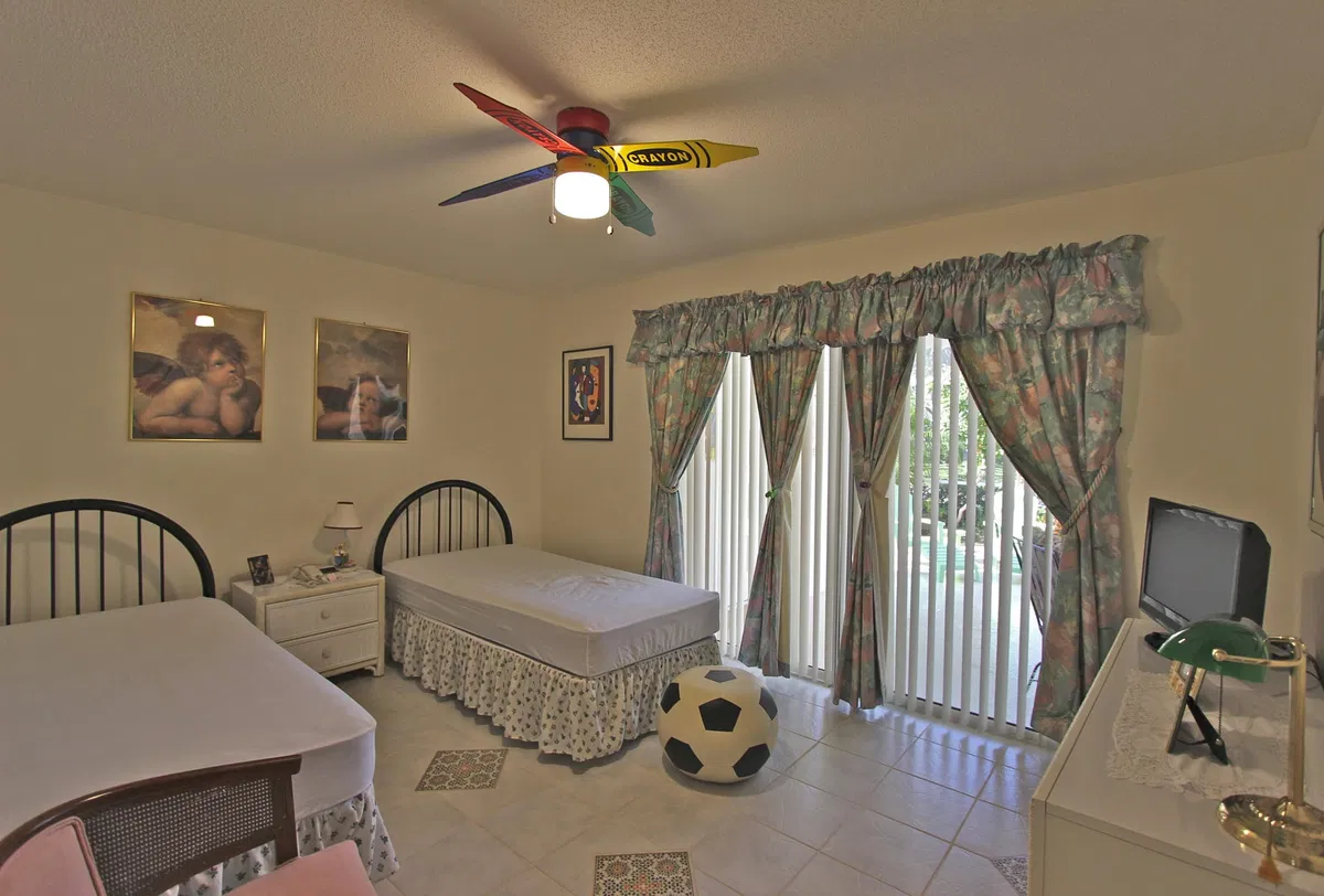 Residence photo 13