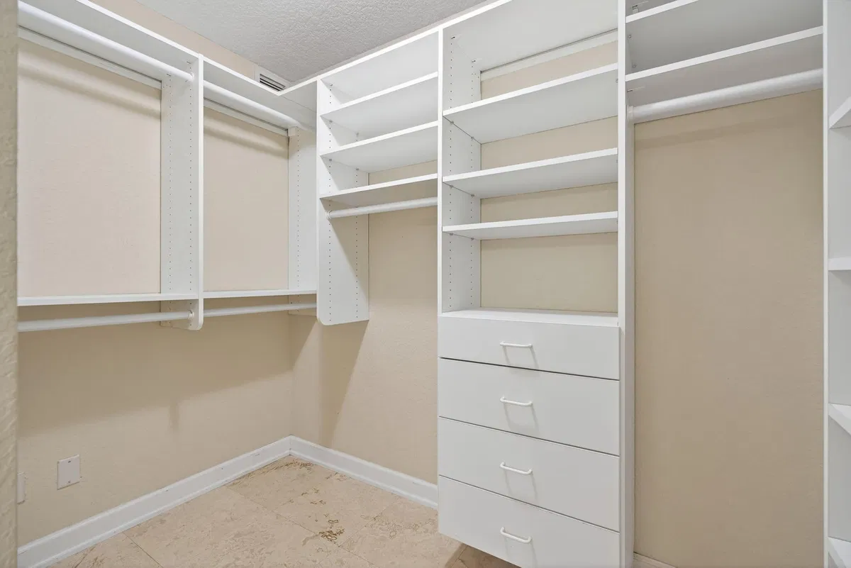 Unit 205 photo 37