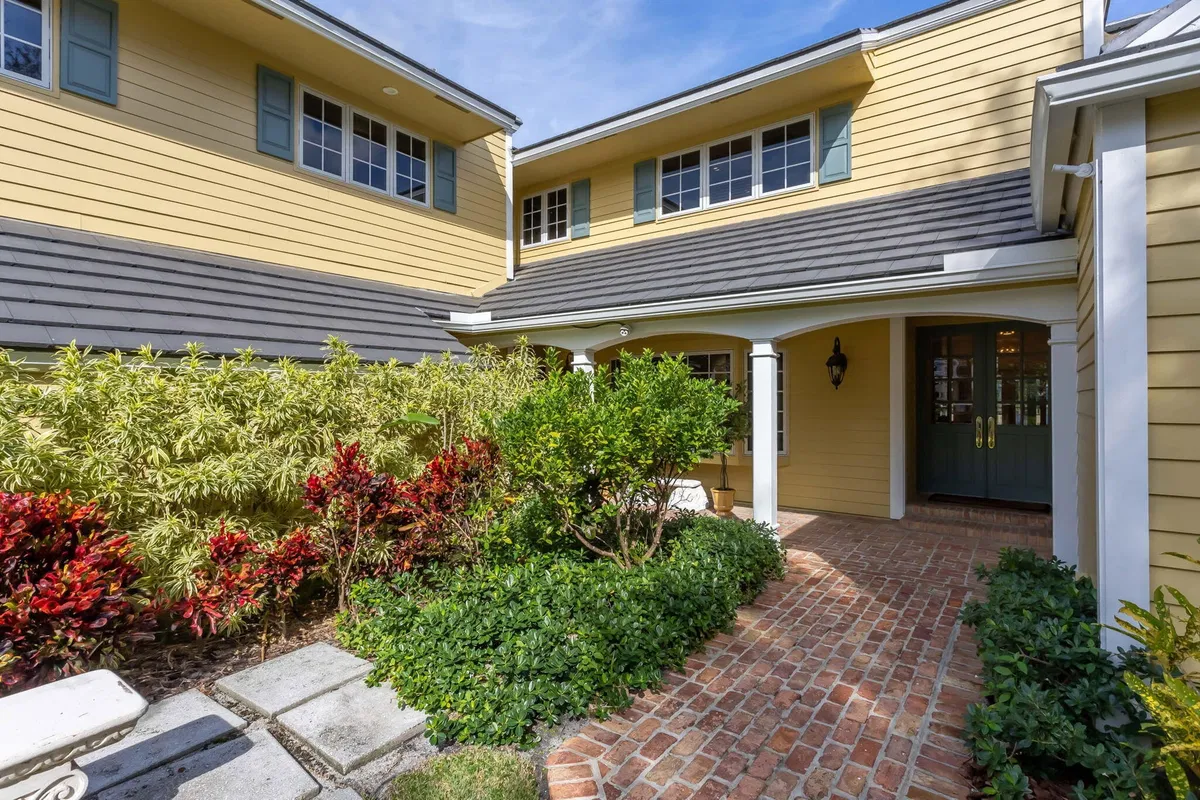 Boca Bath & Tennis Residence photo 7