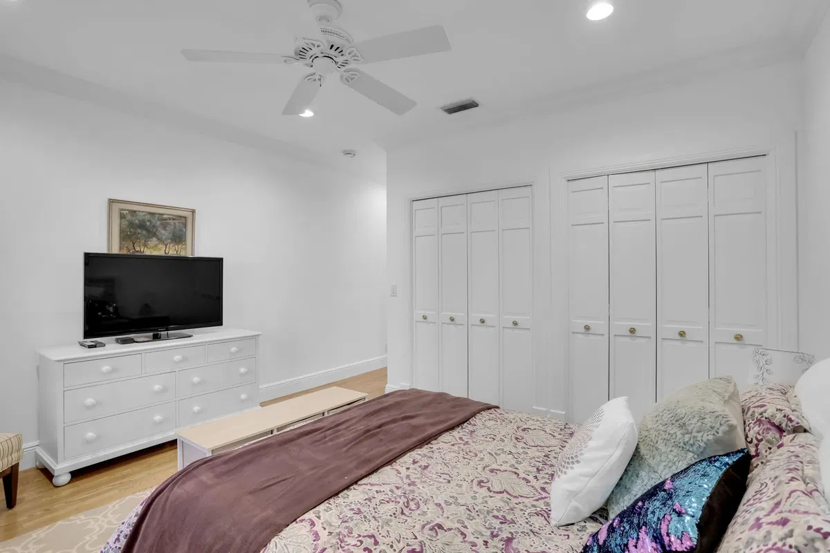 Boca Bath & Tennis Residence photo 52