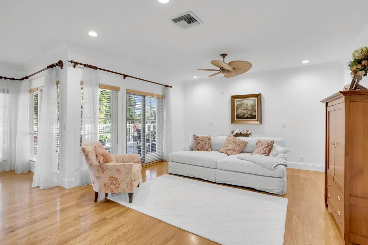 Boca Bath & Tennis Residence photo 58