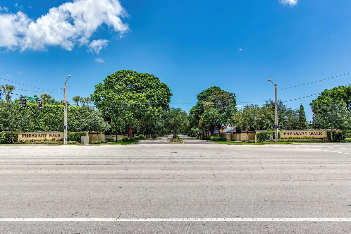 Bocaire Country Club Residence photo 40