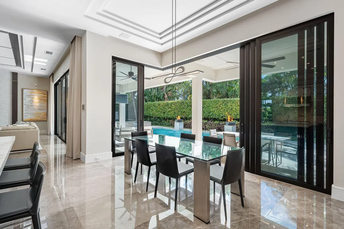 Royal Palm Yacht and Country Club Residence photo 25