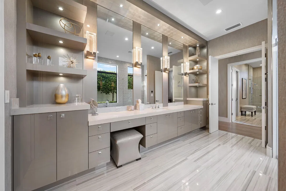 Royal Palm Yacht and Country Club Residence photo 52