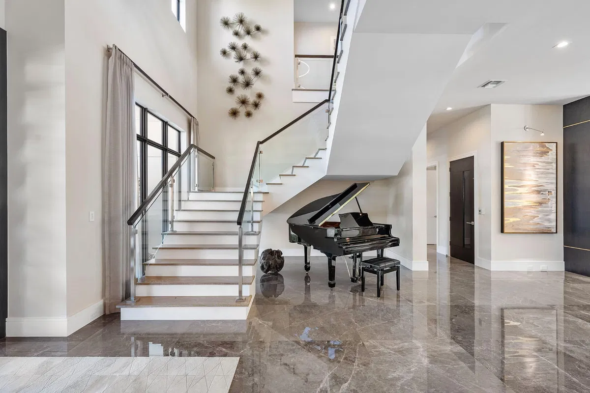 Royal Palm Yacht and Country Club Residence photo 55