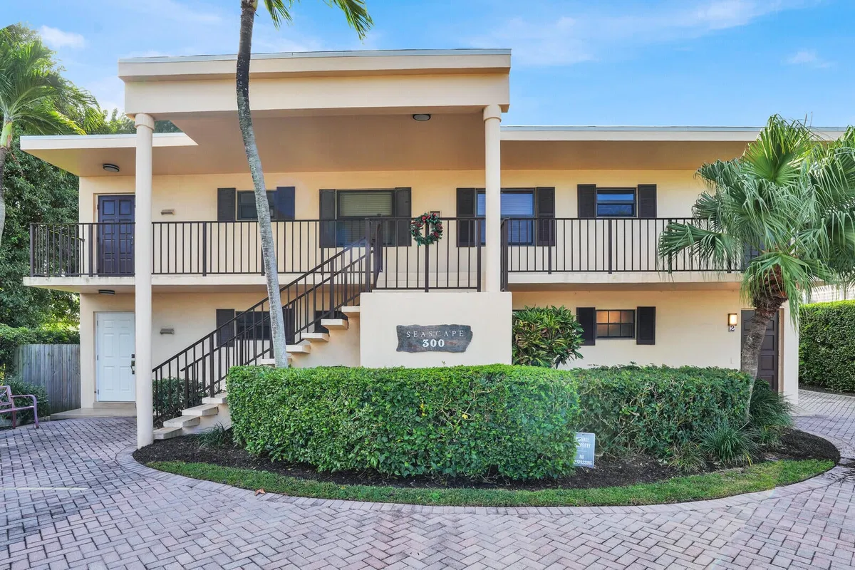 Singer Island Unit 2 photo 4