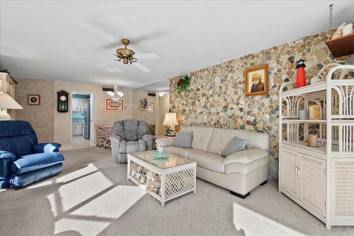  Unit H101 photo 7