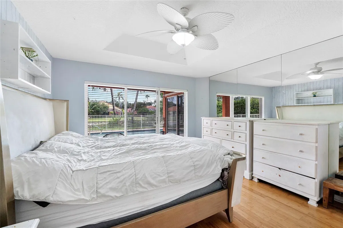 Residence photo 10