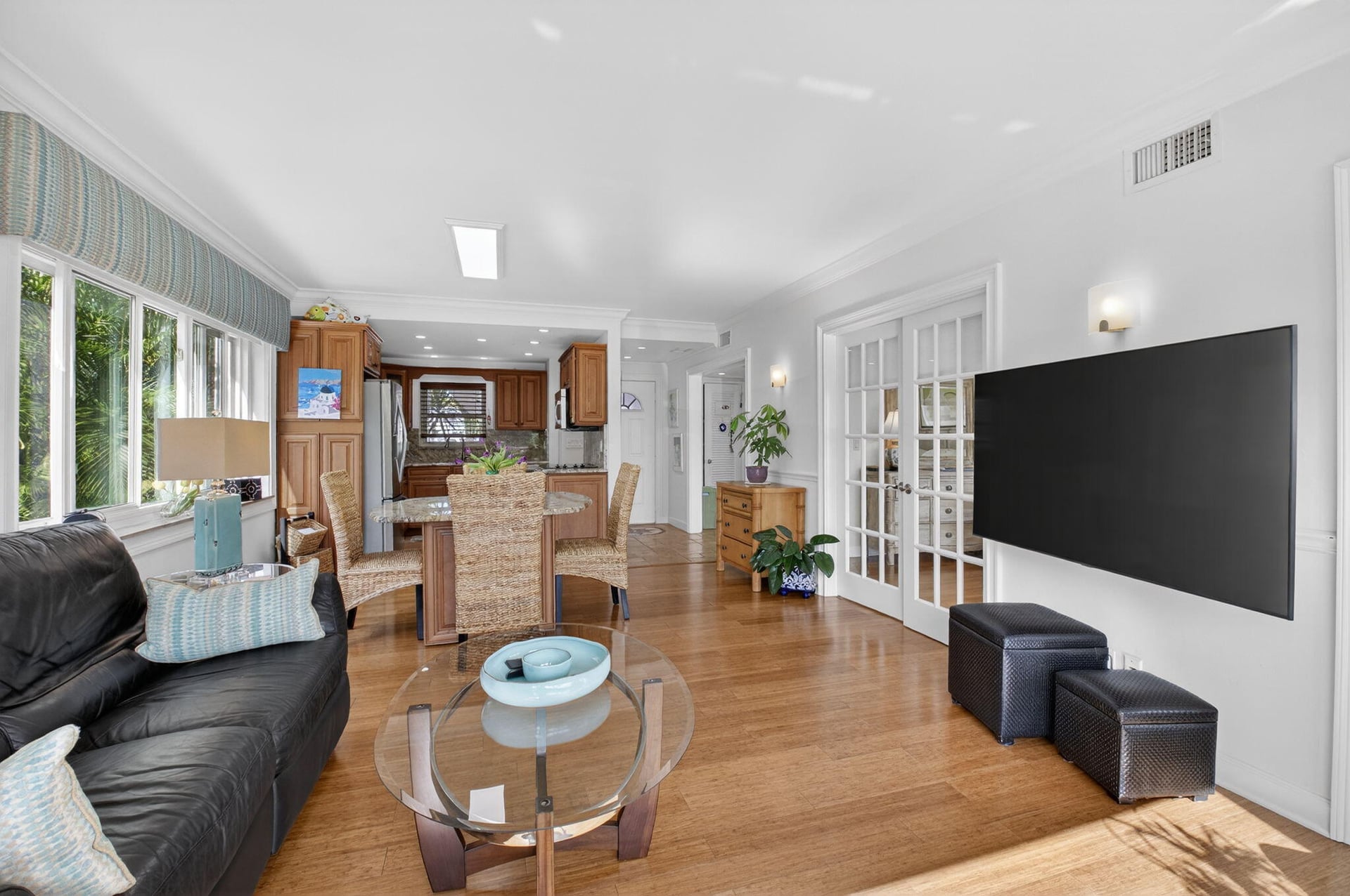 Unit 3120 photo 16