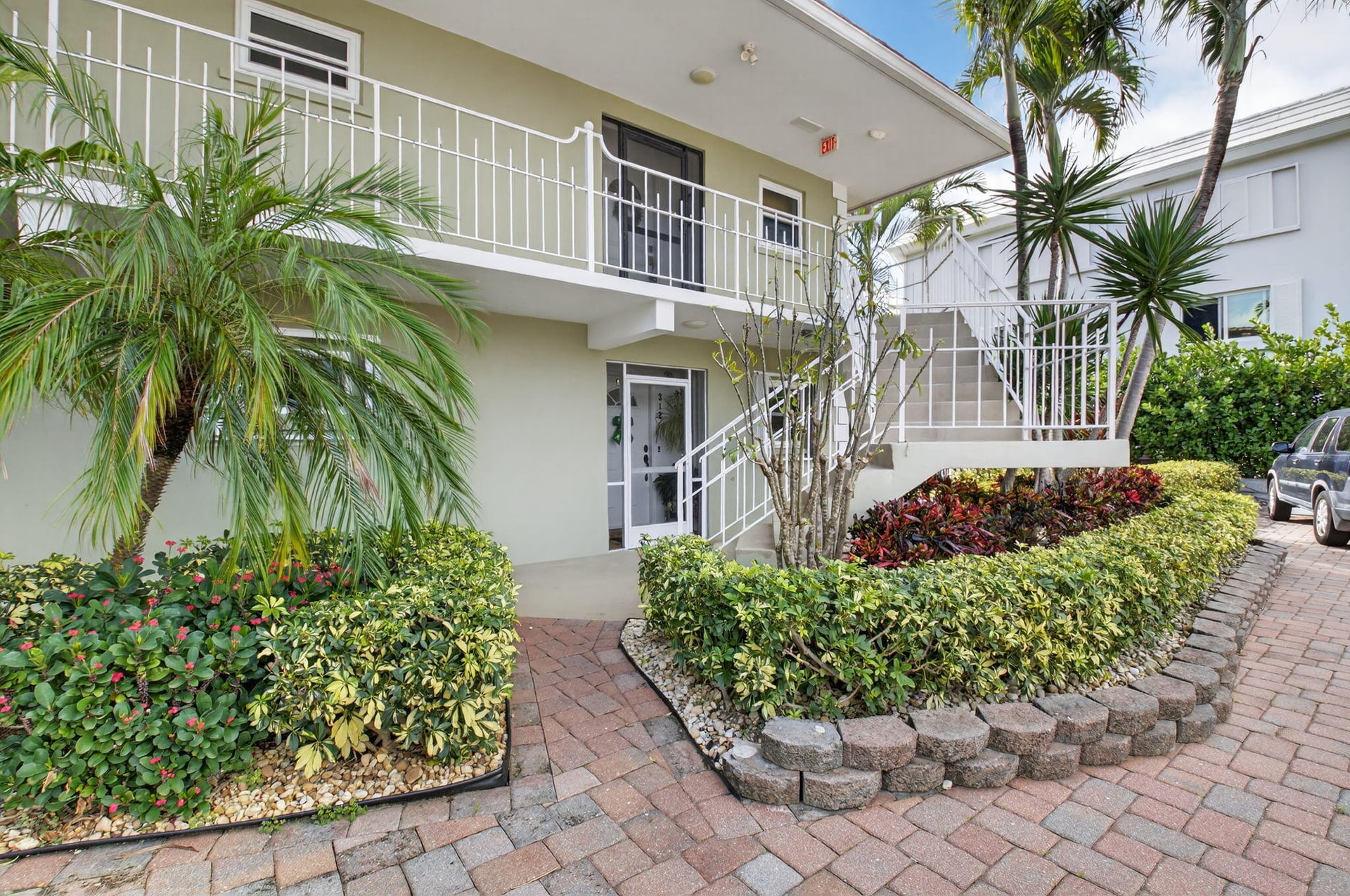 Unit 3120 photo 43
