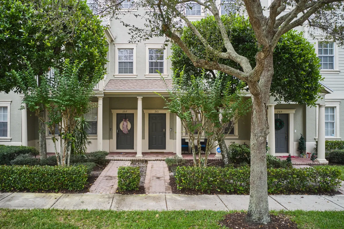 Botanica Residence