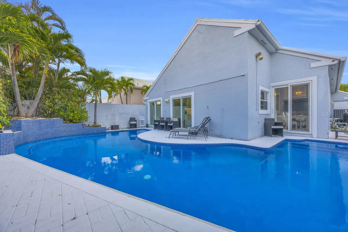 PGA National Palm Beach Gardens Residence photo 16