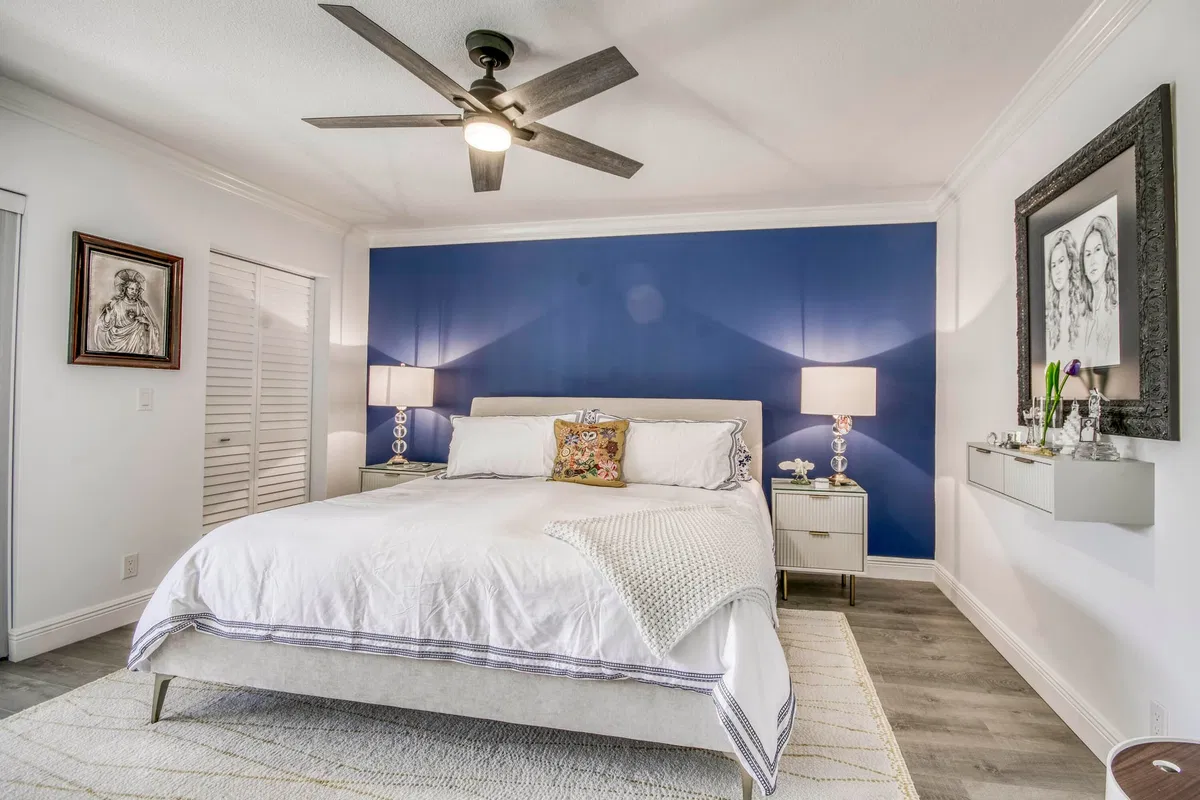 Unit 204 M photo 19