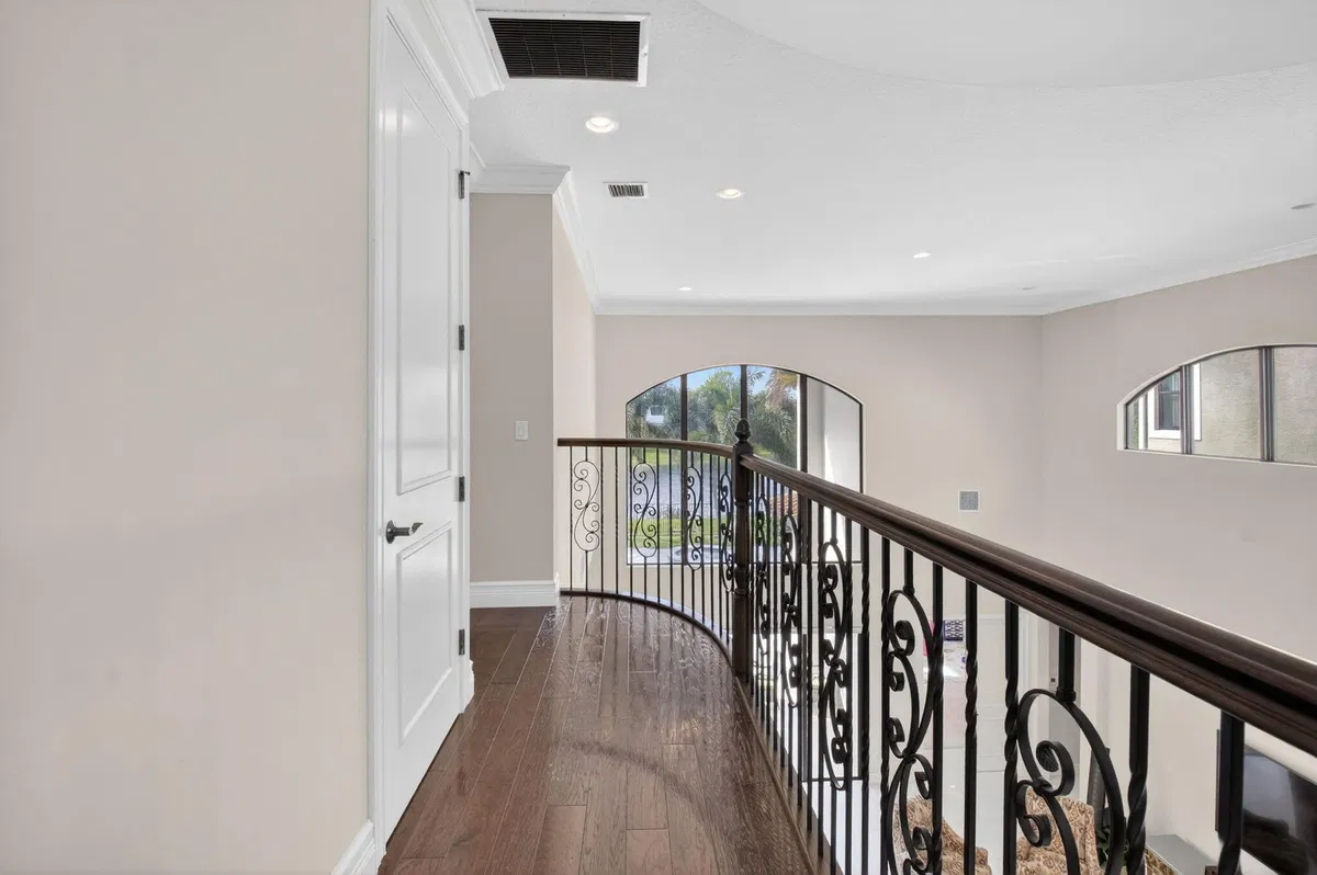 Hyder Agr Pud Residence photo 31
