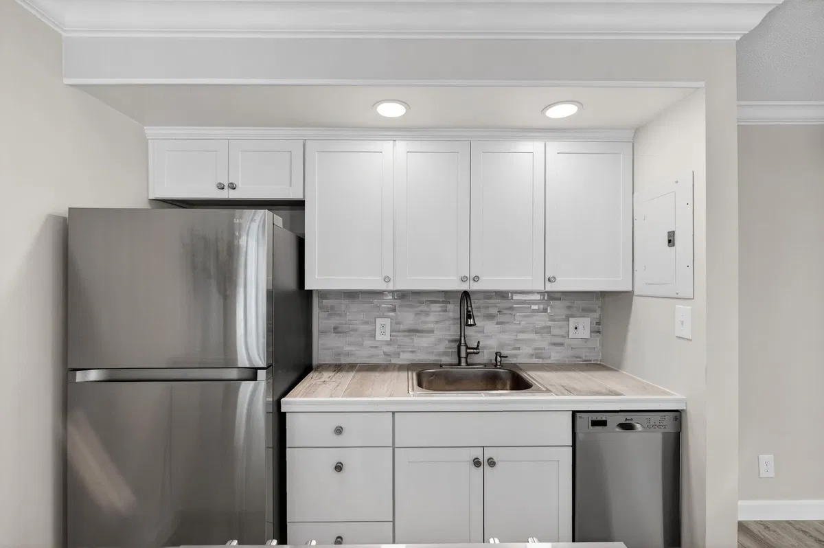 Singer Island Unit 223 photo 13