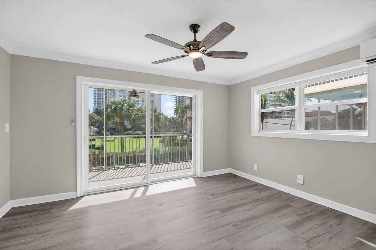 Singer Island Unit 223 photo 22