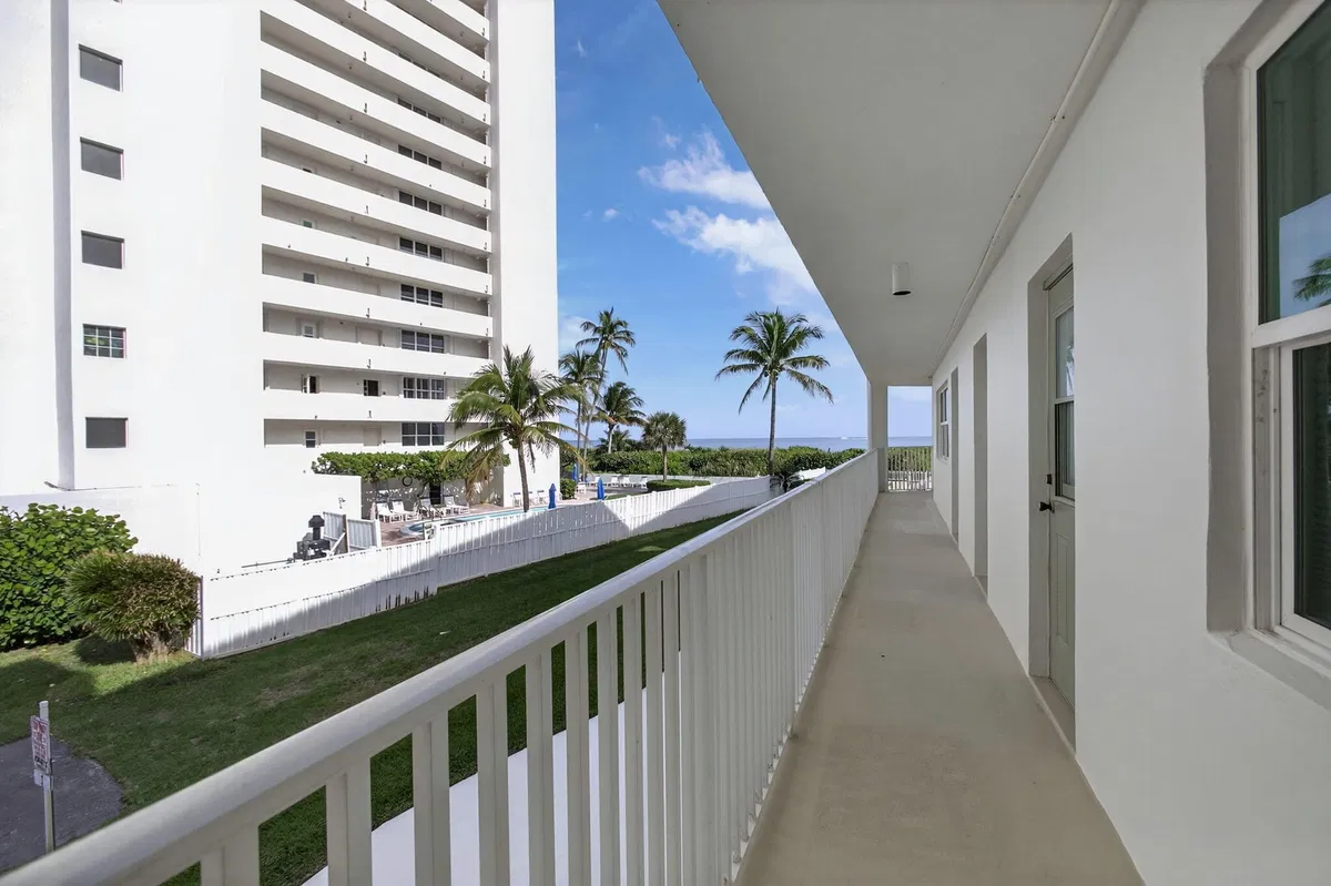 Singer Island Unit 223 photo 34