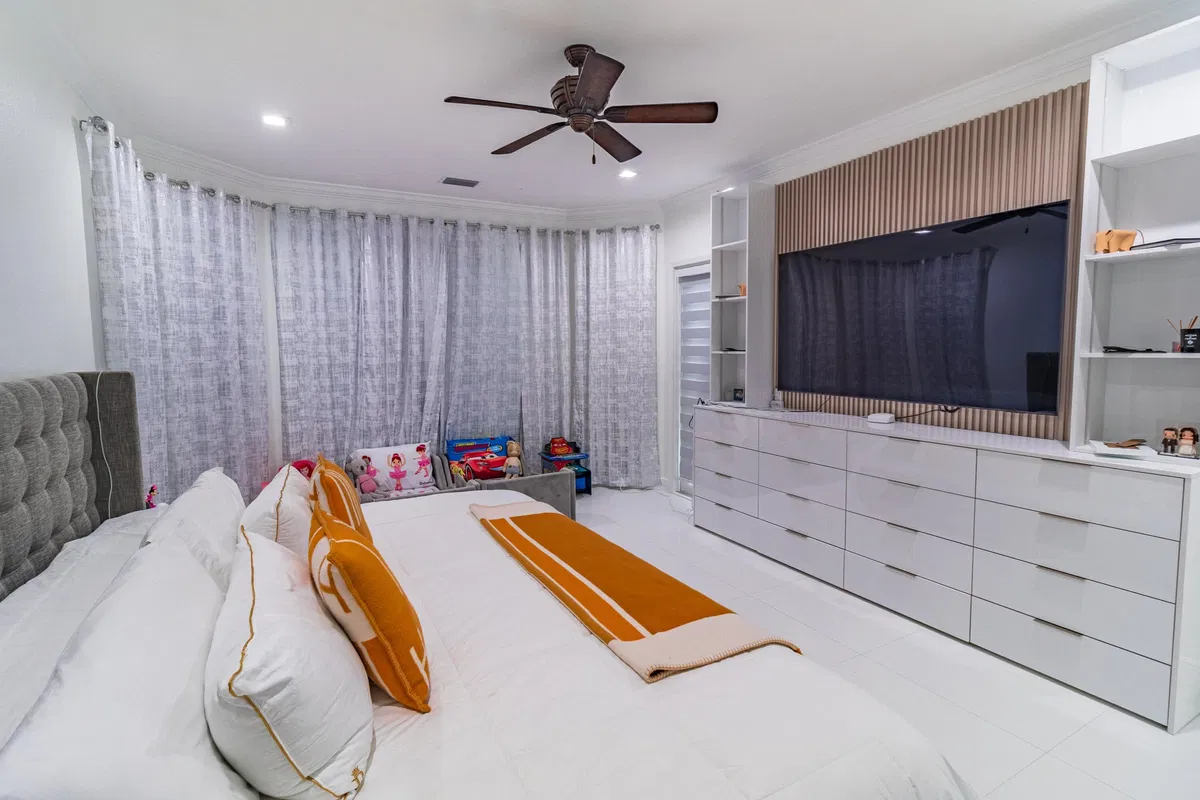 Residence photo 40